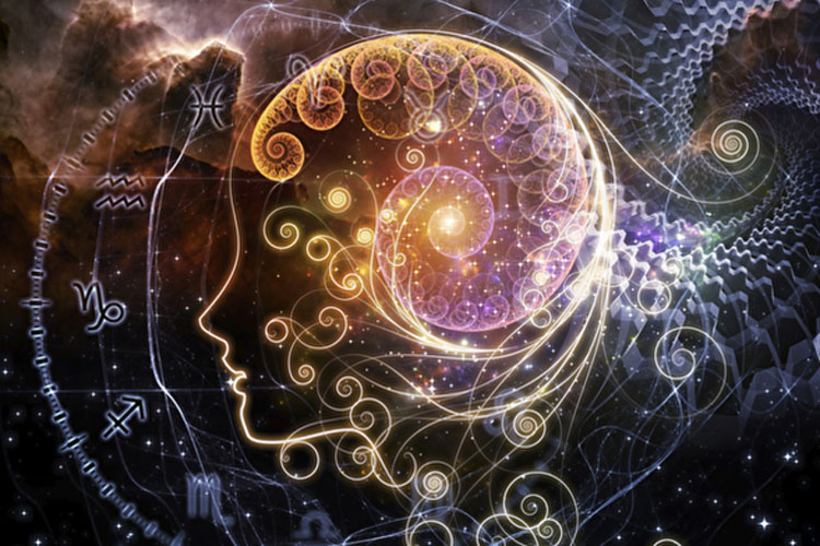 Mistik Bir Ay Ba�l�yor