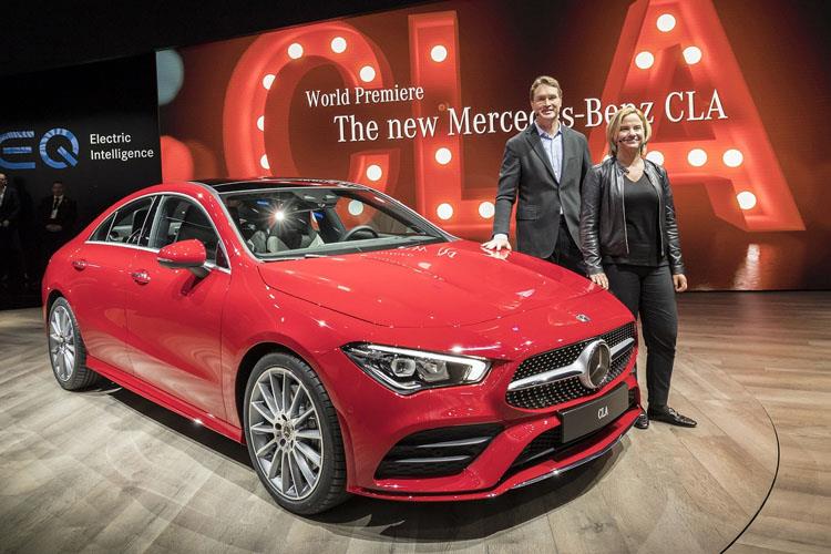 Mercedes-Benz, Yeni Yla CLA Modelini Tantarak Girdi