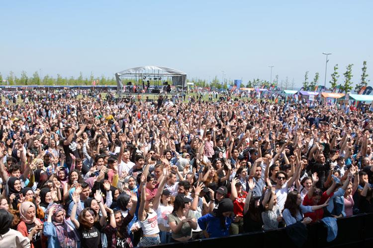 Türk Telekom Ana Sponsorluu Ile Gerçekleen  stanbul Gençlik Festivali Sona Erdi 