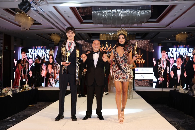 Top Model Of Unverse 2025: Görkemli Bir Gece le Gerçekleti 
