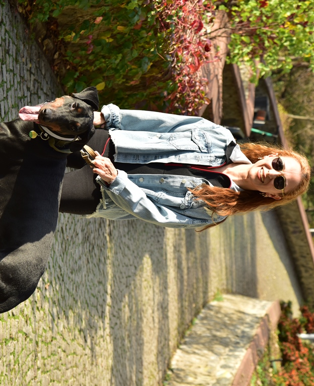 Senem Selimi : �Türkiye�de Bulunmam�� Hayvan Kalmas�n �stiyorum�