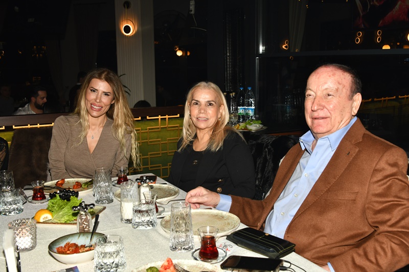 Yüzüklüler Kulübü,  Saca Ata�ehir�de  �ftar Davetinde Bulu�tu 