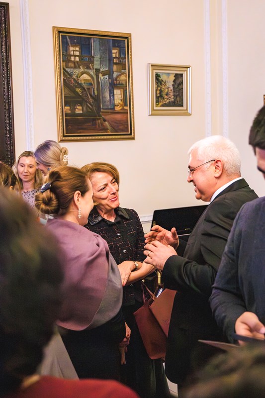 �stanbul � Sofya: �ki �ehrin Ortak Haf�zas�, Sofya�da Zamans�z Bir Defileyle Bulu�tu