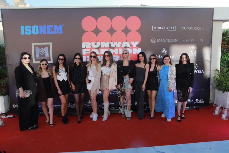 Runway Fash�on Izm�r 2026 Moda Ve Sosyal Hayat� �zmir�de Bulu�turdu 