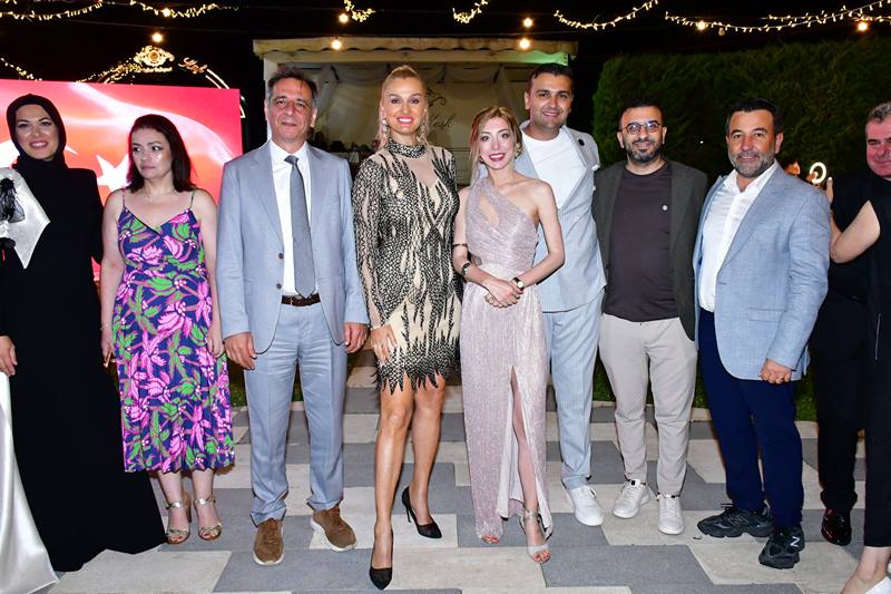 Tu�ba Özay�dan Vasiyet: "O Çiftli�i Devlete Ba���layaca��m!"