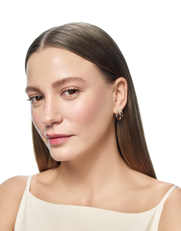 L�Oréal Paris�in Yeni Güzellik Elçisi Serenay Sar�kaya