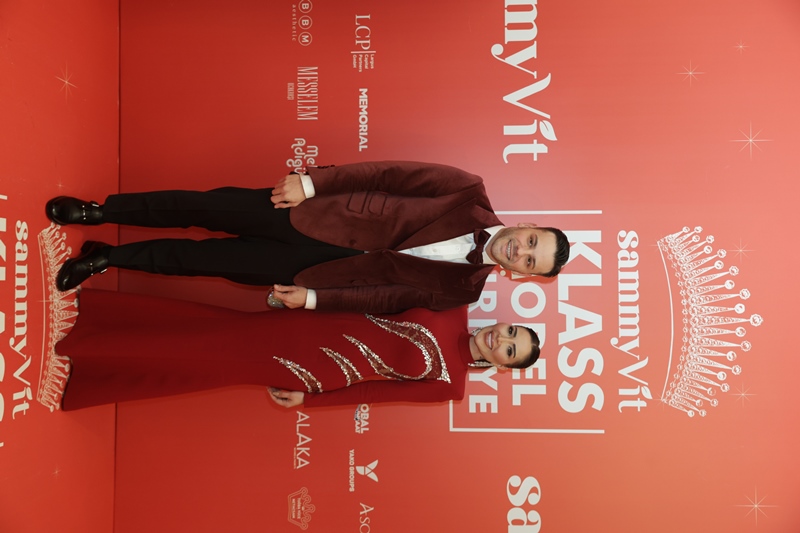 Sammyvit Klass Model Türkiye 2025 :  Ünlü �simler K�rm�z� Hal� ��kl���yla Oscar Gecesini Aratmad�