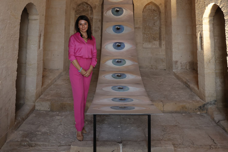Lolita Asil’in ‘’Yer-Yüzü Gök-Yüzü’’ Sergisi Mardin’de Açıldı