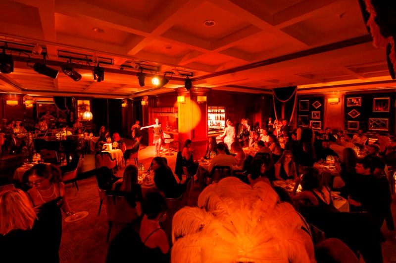 Gabbro  �Dream Theatre� �le Büyülü Bir Geceye Haz�r M�s�n�z? 