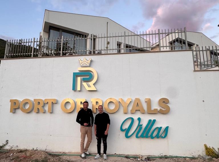 Montenegroda Port Of Royals Hotel Resdence Projesi Hzla Yükseliyor