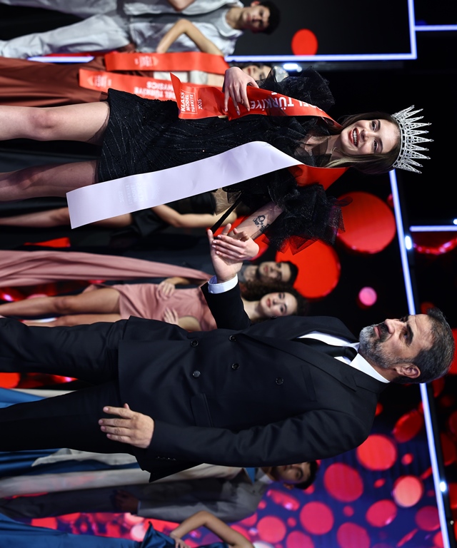 Sammyvit Klass Model Türkiye 2025  �Klass Sm�le� Unvan�n� Kad�nlarda  Mina Beyaz�t Kazand�