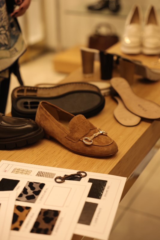 DESA X Luca Grossi Moda Ve Cemiyet Hayat�n� Bir Araya Getirdi 