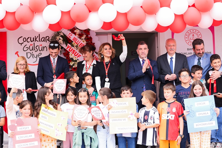 Gülben Ergen 58.Anaokulunu Ahmet Minguzzi Adna Bayburtda Açt