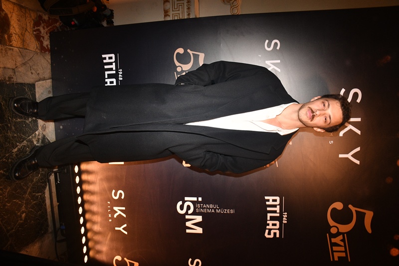 5. Y�la Görkemli Davet