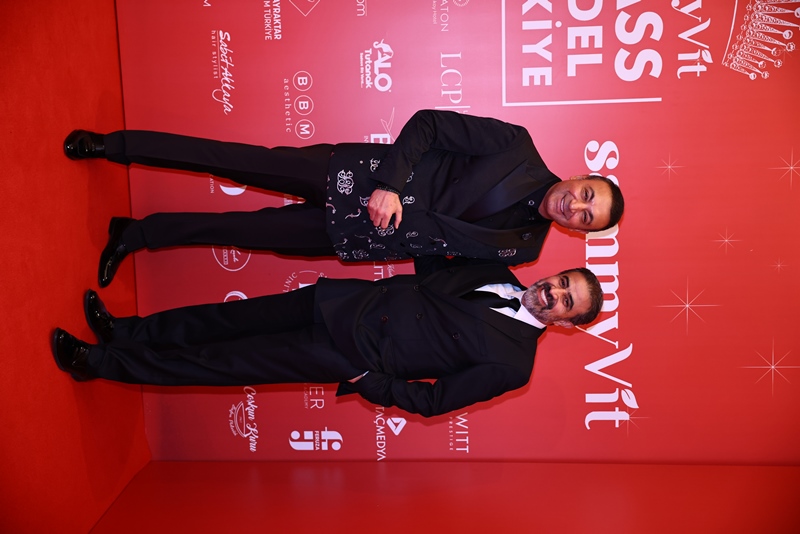 Sammyvit Klass Model Türkiye 2025 :  Ünlü �simler K�rm�z� Hal� ��kl���yla Oscar Gecesini Aratmad�