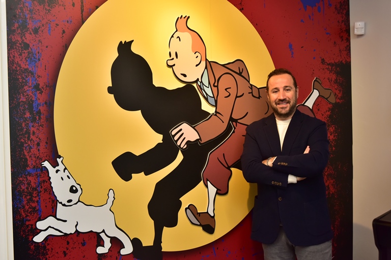 Emre Sönmezay : �Zaman Harekettir,  Hareket Zaman�n Sonucudur. Move �le Harekete Geçin�