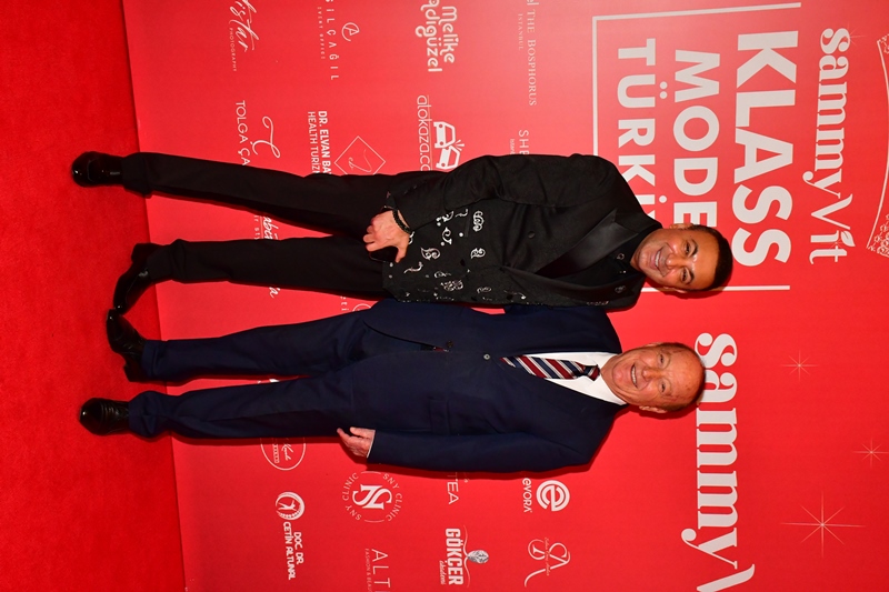 Sammyvit Klass Model Türkiye 2025 :  Ünlü �simler K�rm�z� Hal� ��kl���yla Oscar Gecesini Aratmad�