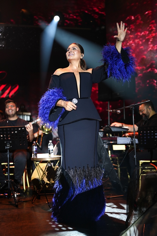 Sibel Can Yeni Sezona Damga Vurdu! 