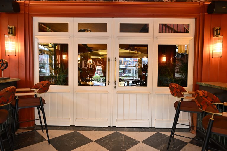B�AS Kitchen & Cocktails, Ko�uyolu�ndaki Yeni Adresinde