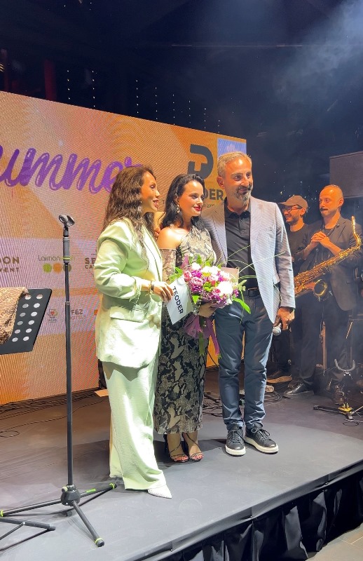 Teoder Yaza, Asude Cemre �le �Merhaba� Dedi! 