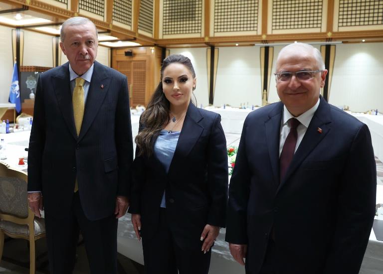 Sevim Aydn :  Cumhurbakanl Sarayndaki Resmi Kabulde Yer Ald 