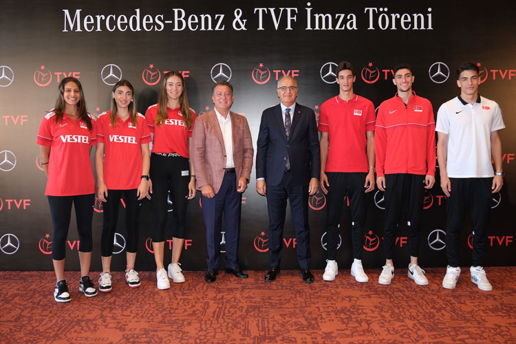 Mercedes-Benz, Voleybol Milli Takmlar Ana Sponsoru Oldu