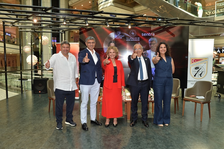  Yusuf Dikeç Ve �evval �layda Tarhan�dan Unutulmaz Bulu�ma 