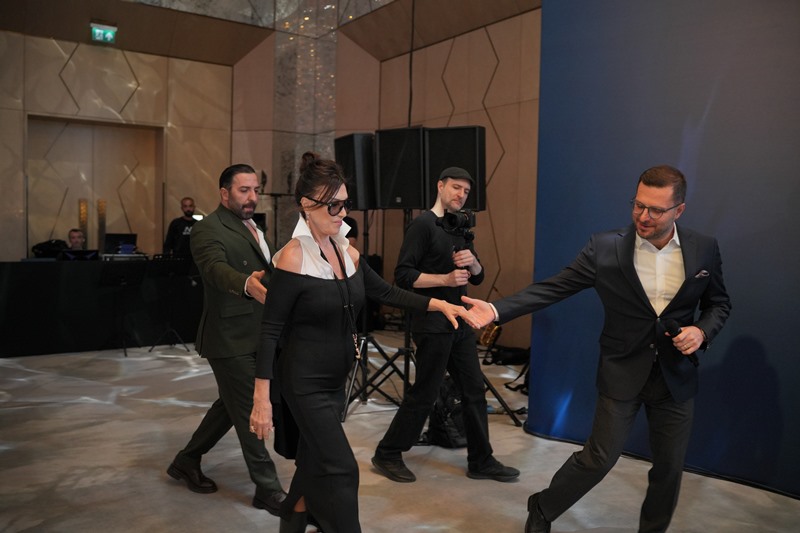 Pept�l�ne, �Seçilmi� Peptitler� Dünyas�n� Marka Elçisi Nebahat Çehre �le Tan�tt� 