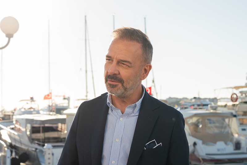Murat Aygen Ekranlara �K�z�lc�k �erbeti� �le Dönüyor! 