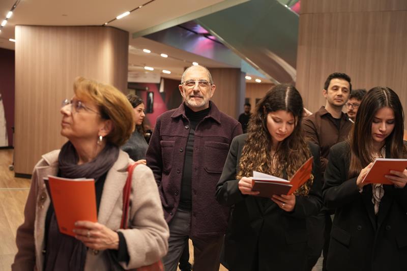 Y�lmaz Zenger�in 286 Eserlik Koleksiyonu Memor�al Göztepe�de Segileniyor