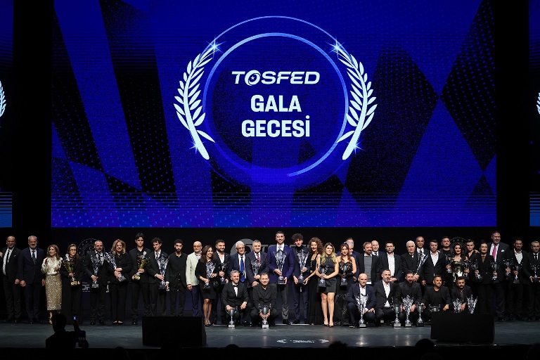 Tosfed�den Görkemli Gala 