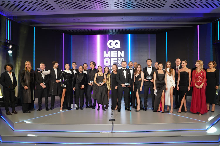 GQ Türkiye Men of The Year 2021 Ödül Töreni Hayata Yenilik Katanları Buluşturdu