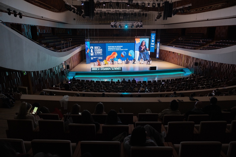 Antalya�dan Moskova�ya Moda Köprüsü