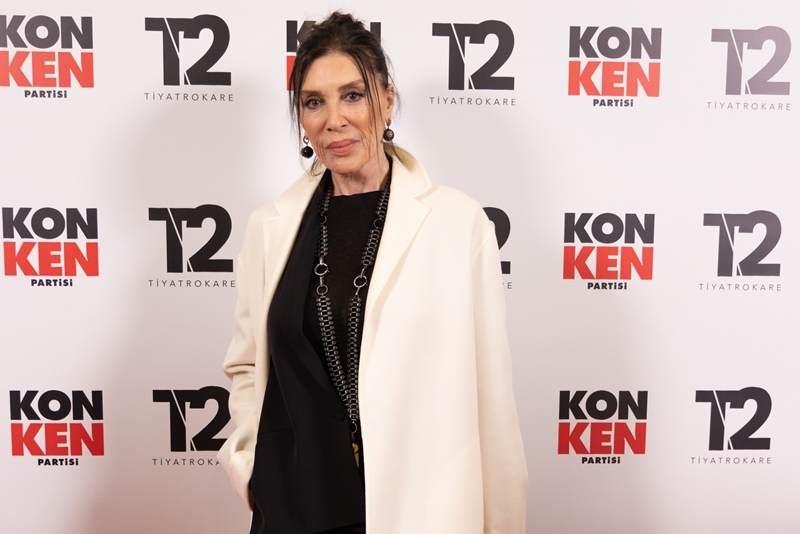 Tiyatrokare'nin Merakla Beklenen Yeni Oyunu "Konken Partisi"Nin Muhte�em Galas�na  Yo�un �lgi  