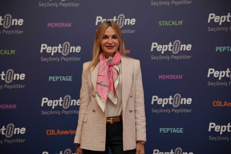 Pept�l�ne, �Seçilmi� Peptitler� Dünyas�n� Marka Elçisi Nebahat Çehre �le Tan�tt� 