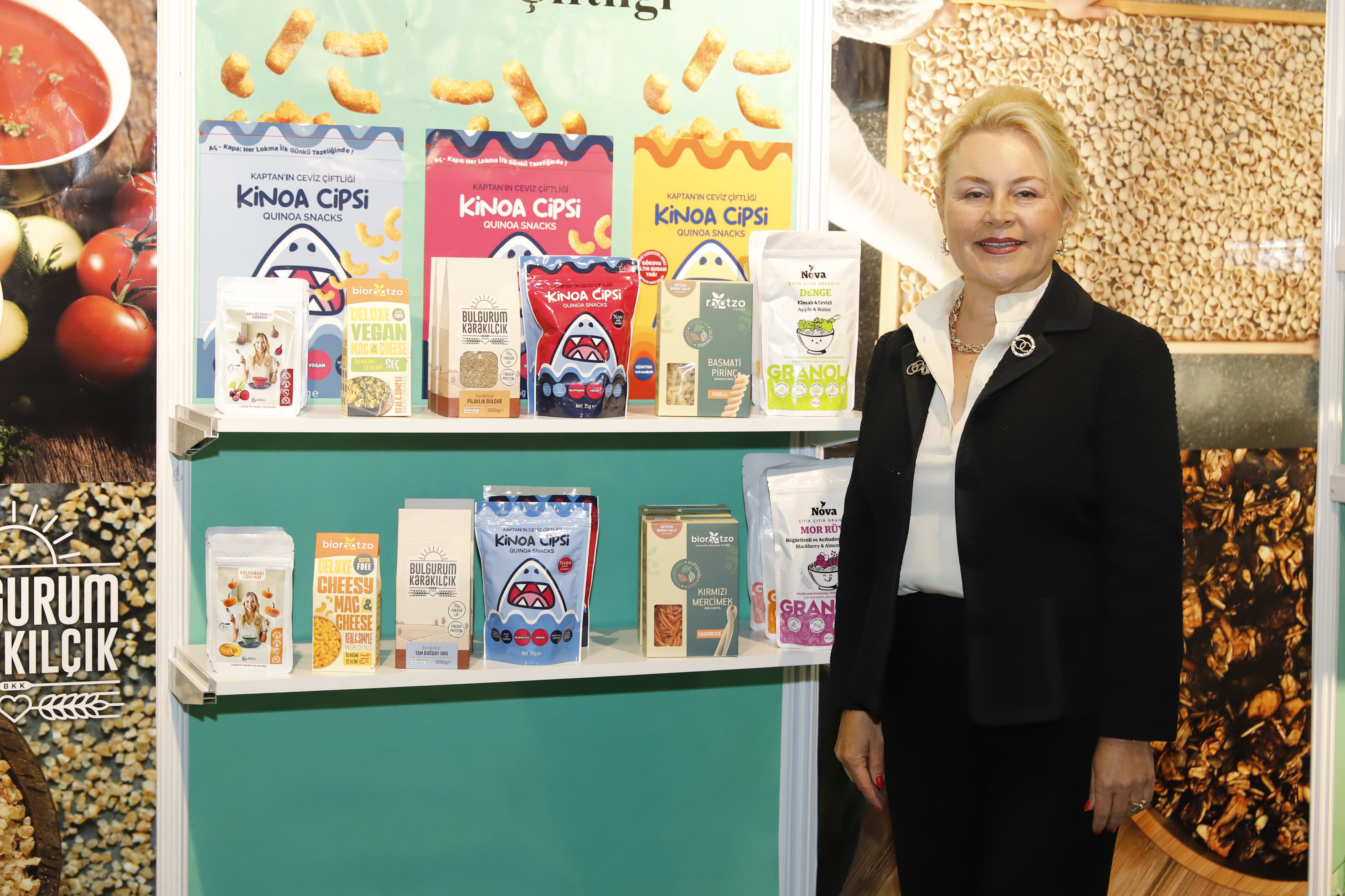 Kadn Üreticilerin Emei, Shopsa le Dünyaya Açlyor 