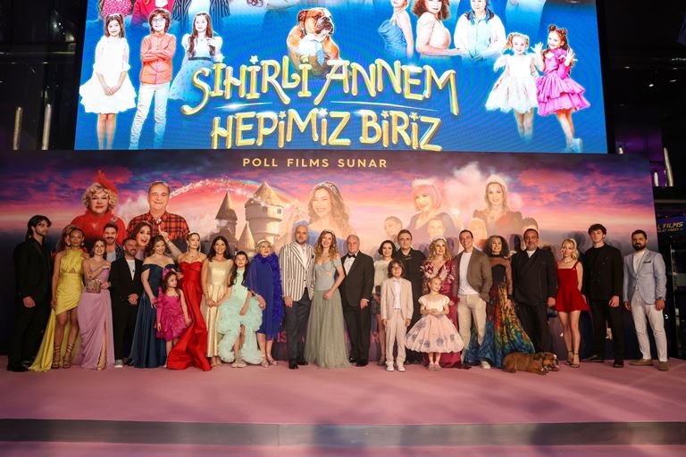 Sihirli Annem: Hepimiz Biriz Filmine Büyülü Gala  