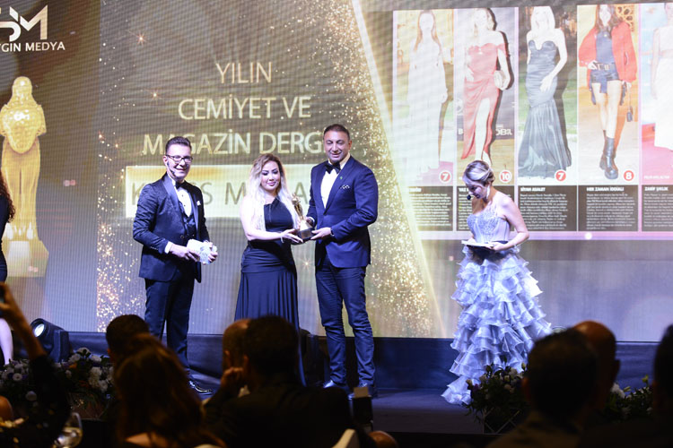 Mersin Altın Çilek Ödülleri Muhteşem Bir Törenle Sahiplerine Kavuştu