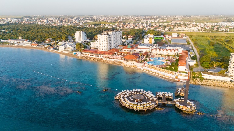 Yeni Yl, Kbrsin Gözdesi Salamis Bay Contide Karlayn