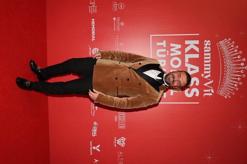 Sammyvit Klass Model Türkiye 2025 :  Ünlü �simler K�rm�z� Hal� ��kl���yla Oscar Gecesini Aratmad�