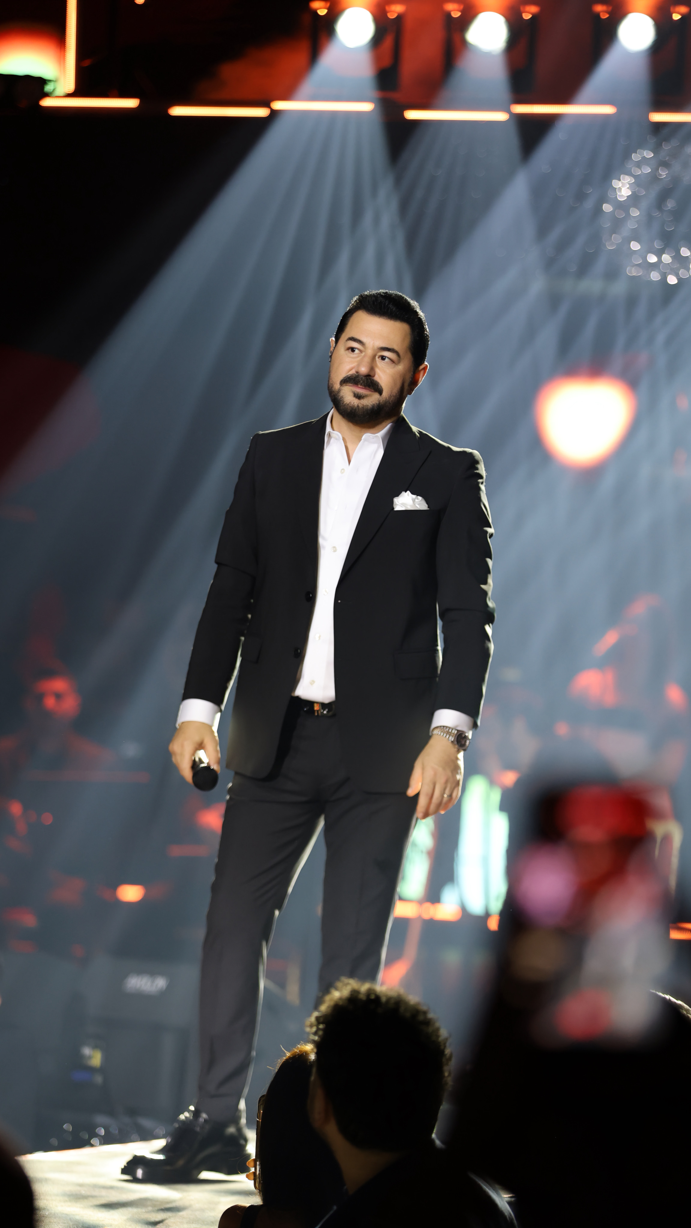 Serkan Kaya�dan Çok Konu�ulacak Lansman: �Dertliler Meyhanesi� �lk Kez Cahide�de Söylendi 