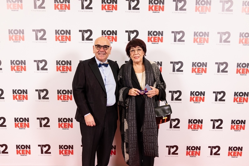 Tiyatrokare'nin Merakla Beklenen Yeni Oyunu "Konken Partisi"Nin Muhte�em Galas�na  Yo�un �lgi  