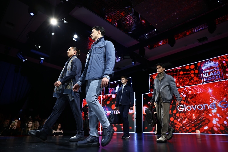 G�ovane Gent�le : Sammyvit Klass Model Türkiye 2025 Sahnesinde  Moda Dünyas�na Damga Vurdu