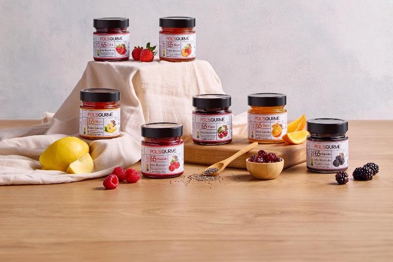 Bu Kavanozun Özünde Meyve Var 