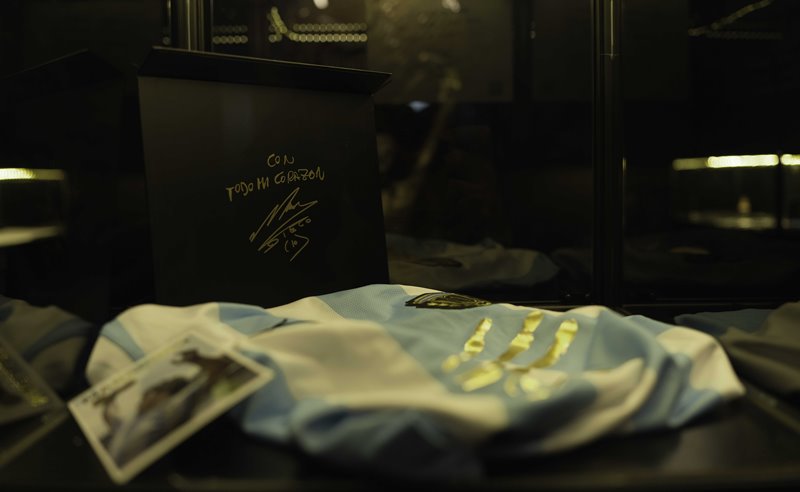 Futbol Efsanesi Maradona�n�n Sergisi, �stanbul Al��veri� Merkezi�nde! 