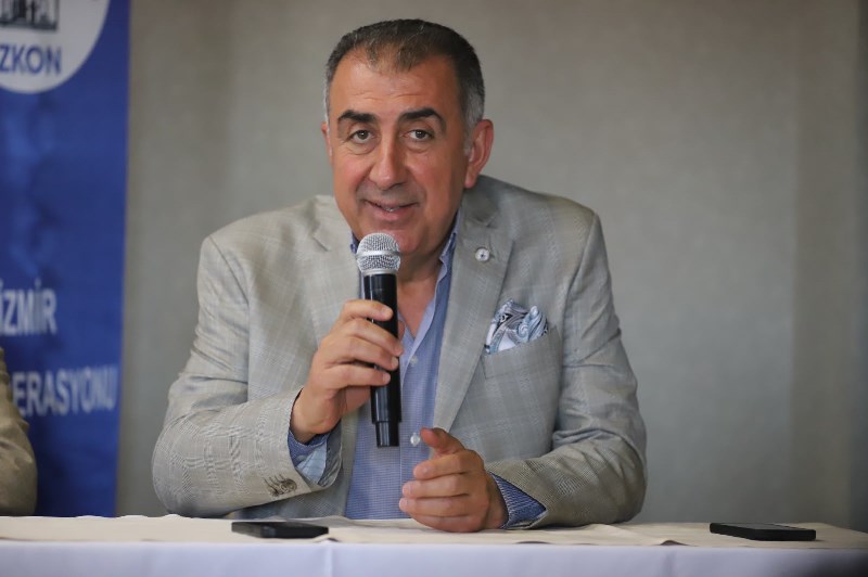 Ferhan Ademhan :  Mardin�den Dünyaya Uzanan Vizyonuyla Kültürler Aras�nda Köprüler Kuruyor 