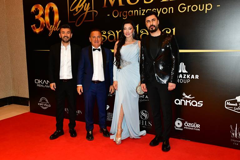 Gaziantep�te Y�ld�zlar Geçidi: �amdanc� ve By Mustafa Aç�l��� ile Green Park�ta Görkemli Gala
