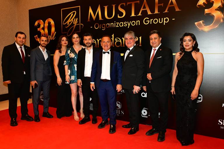 Gaziantep�te Y�ld�zlar Geçidi: �amdanc� ve By Mustafa Aç�l��� ile Green Park�ta Görkemli Gala