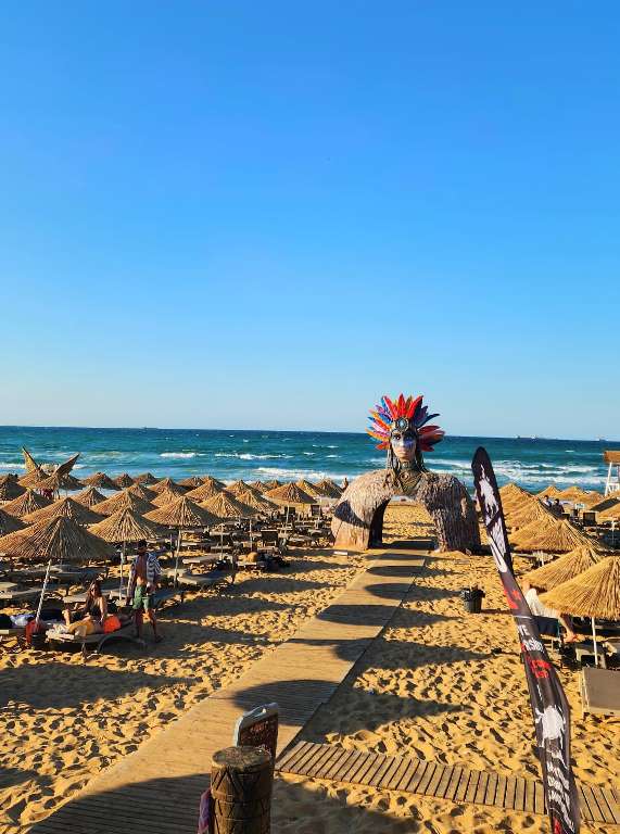 Ege ve Akdeniz�e Gidemeyen �stanbullular�n Plaj Rotas� Kilyos Oldu