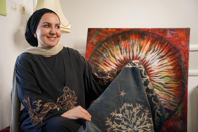 Feminen Sanat Atölyesi:  Sanatn Ve Hikâyenin Buluma Noktas 